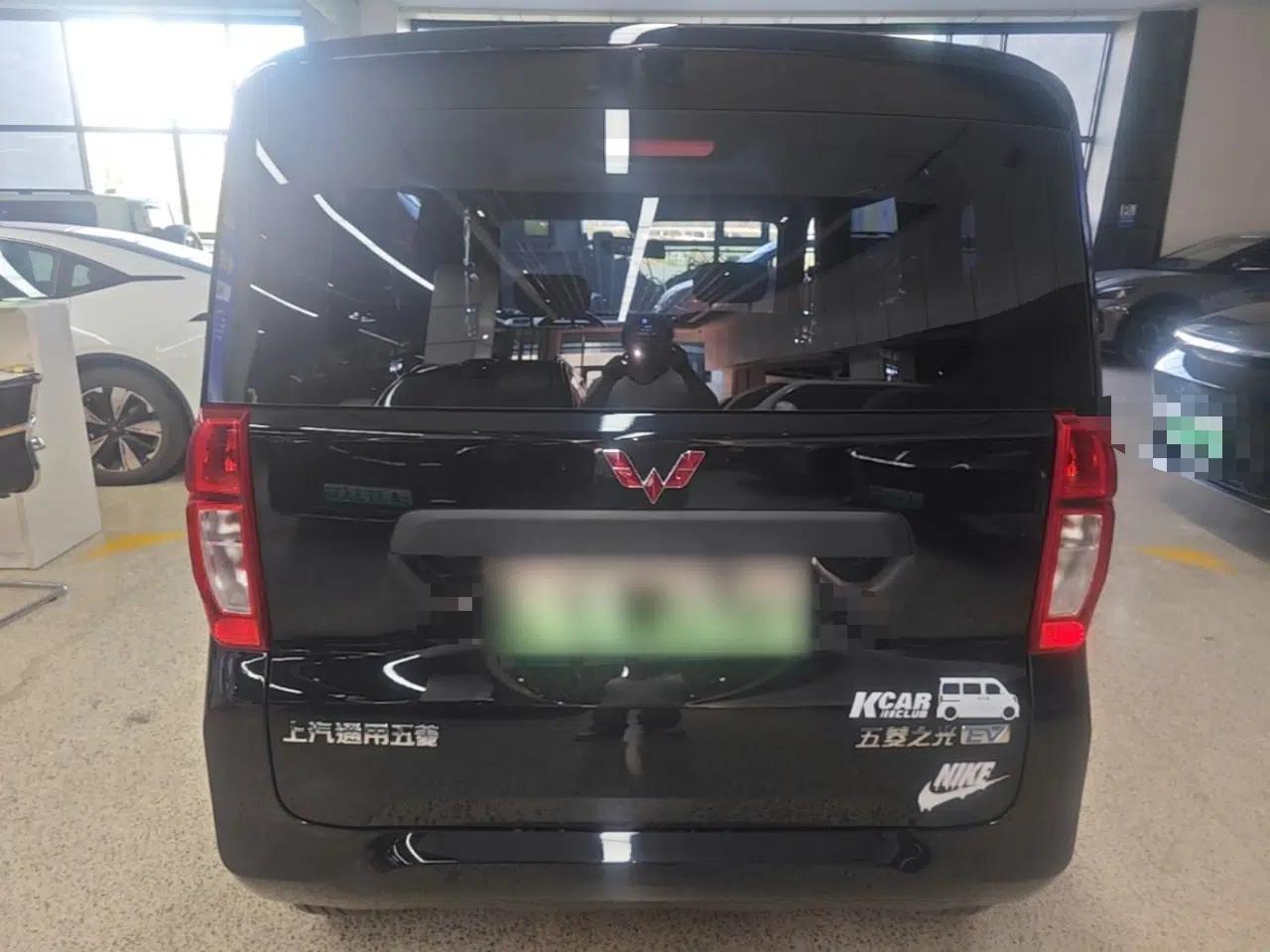 Wuling Zhiguang New Energy 2025 Comfort Model — миниатюра 5