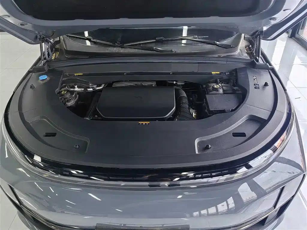 Li Auto L7 2025 Max Intelligent Renewal Edition — миниатюра 11