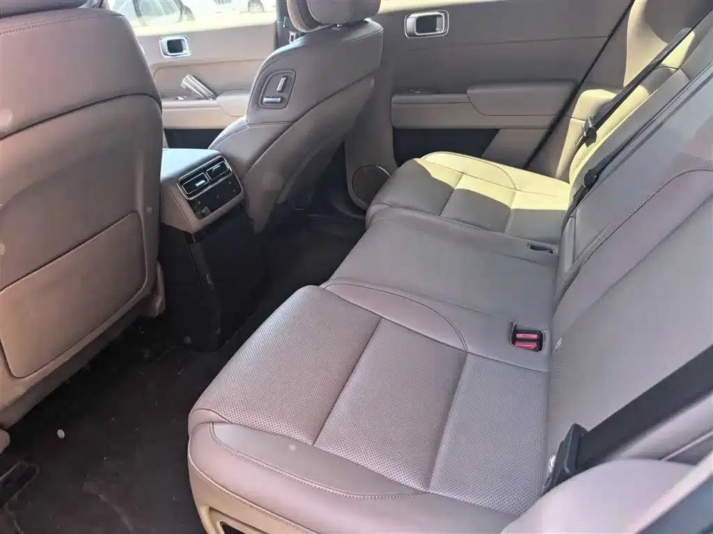 Li Auto L7 2025 Max Intelligent Renewal Edition — миниатюра 8