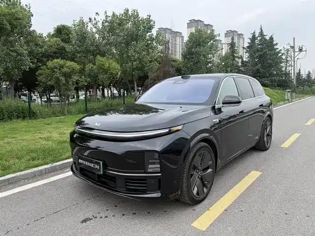 Li Auto L7 2025 Ultra Intelligent Renewal Edition