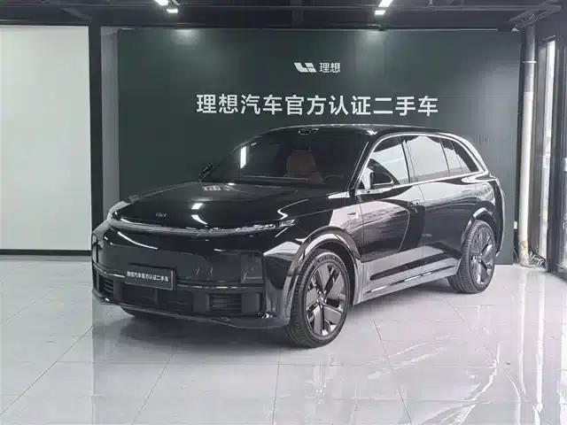 Li Auto L7 2025 Max Intelligent Renewal Edition