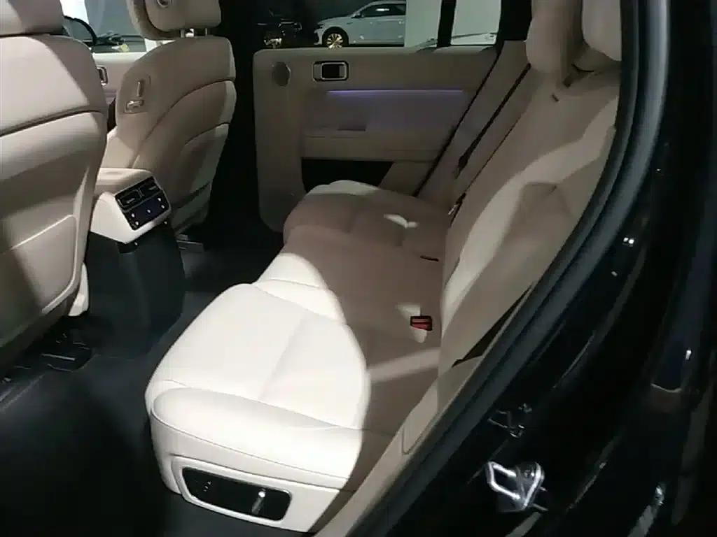 Li Auto L7 2024 Ultra — миниатюра 17