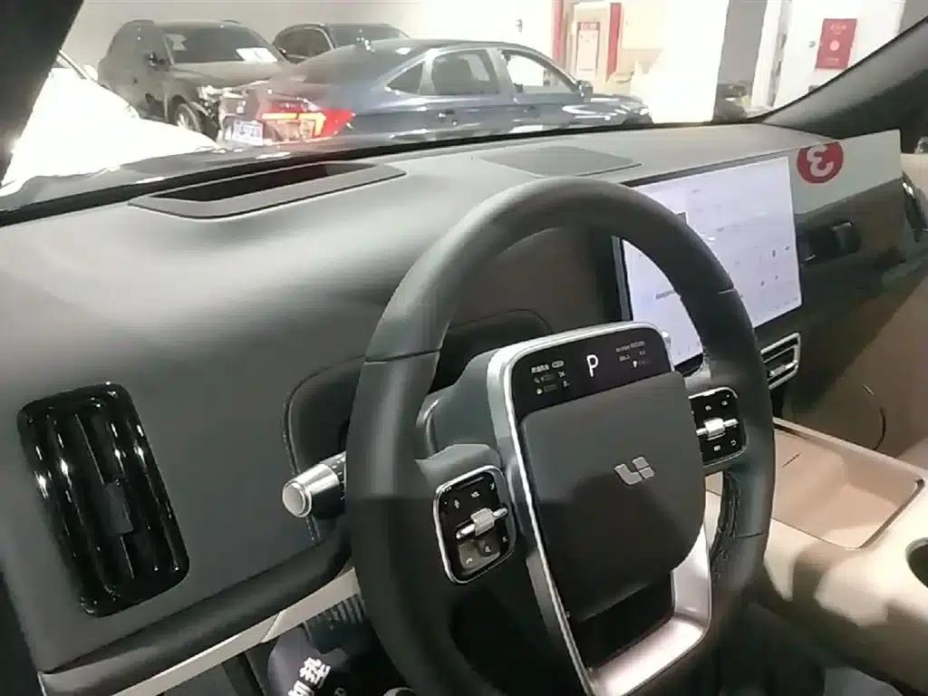 Li Auto L7 2024 Ultra — миниатюра 10