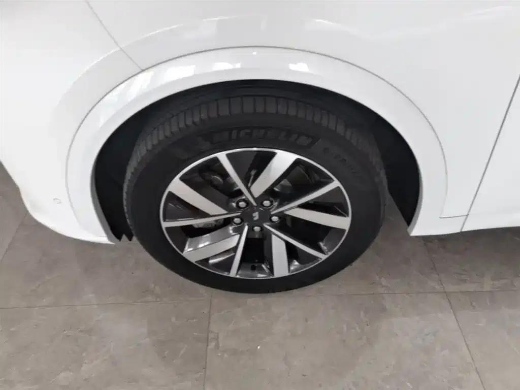 Li Auto L7 2023 Air — миниатюра 23