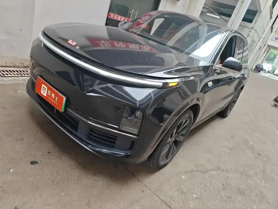 Li Auto L8 2023 Pro — миниатюра 1
