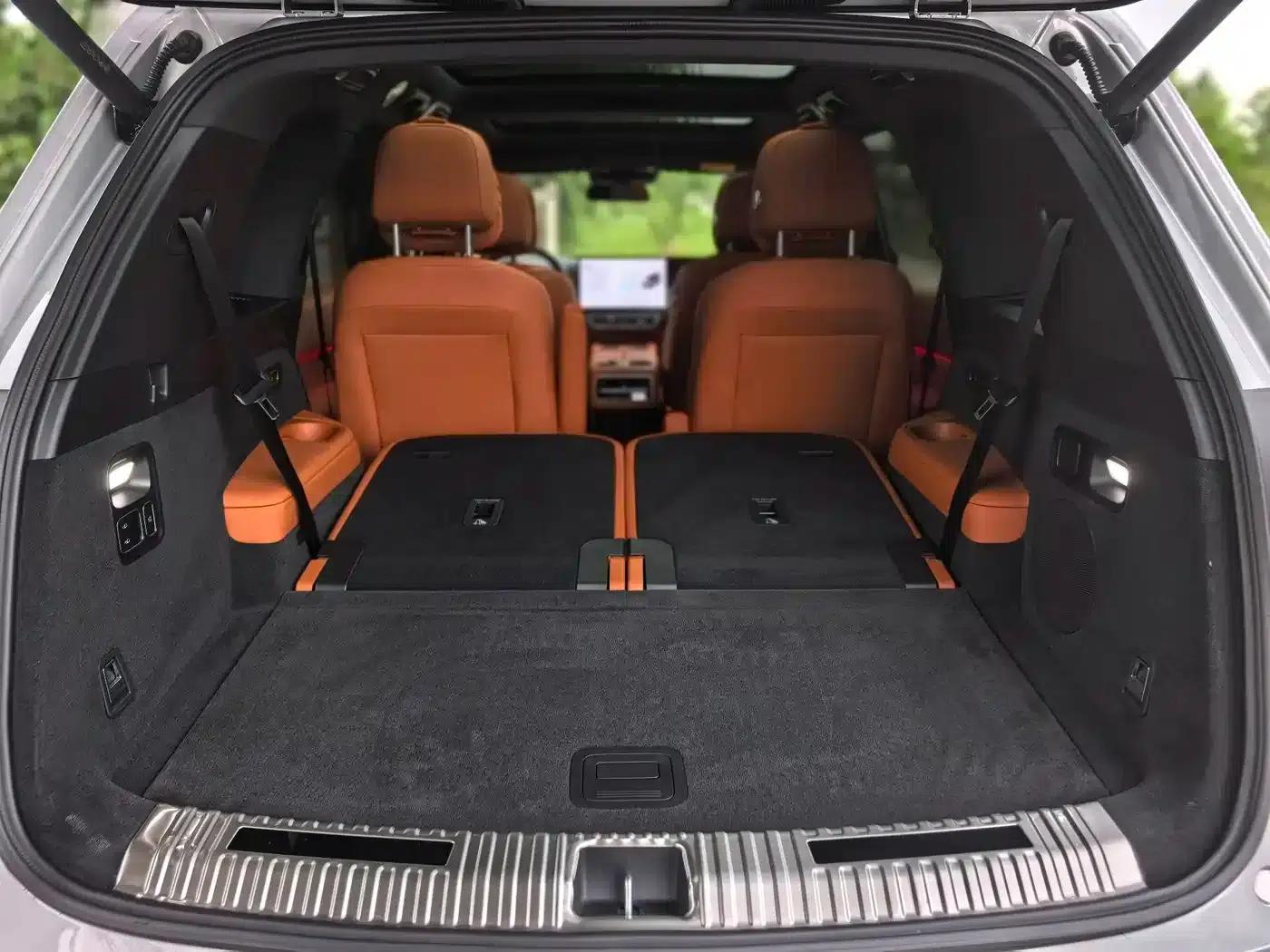 Li Auto L8 2023 Pro — миниатюра 17