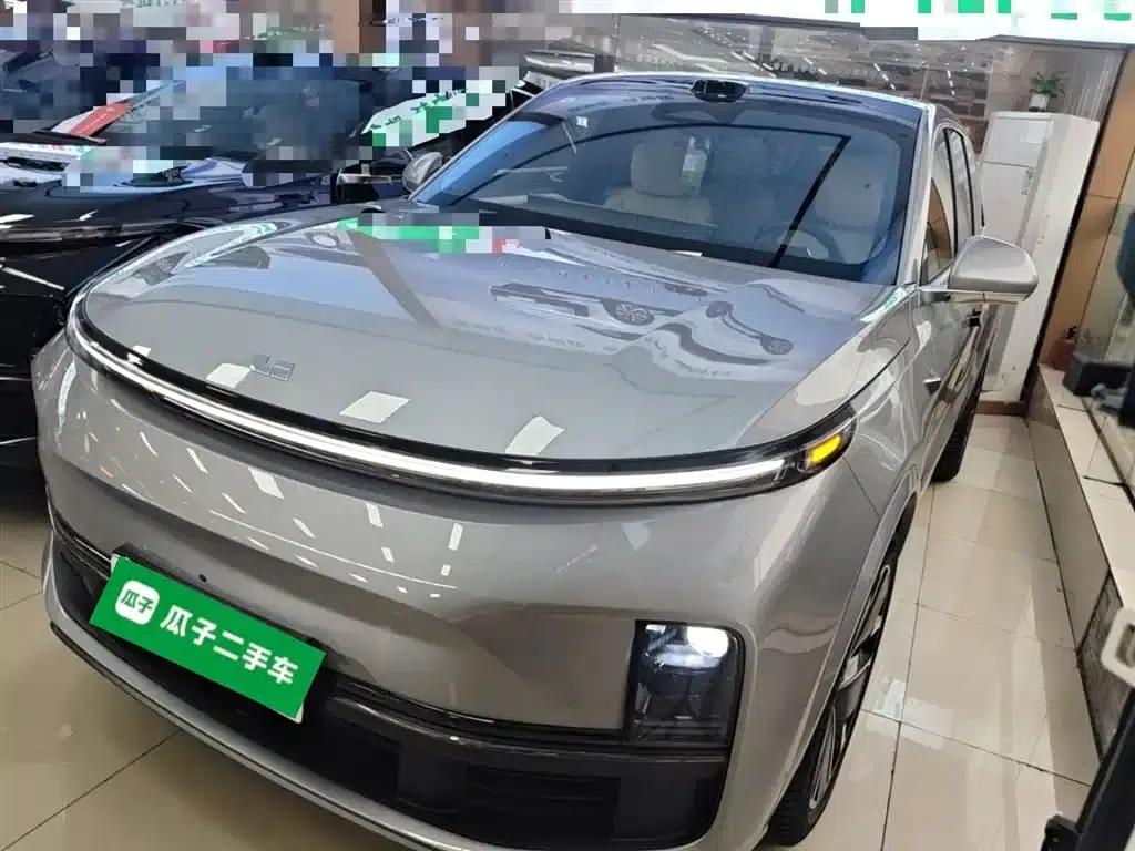 Li Auto L8 2025 Max Smart Renewal Edition — миниатюра 1