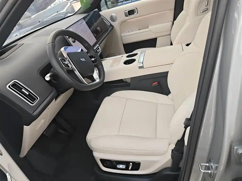 Li Auto L8 2025 Max Smart Renewal Edition — миниатюра 15