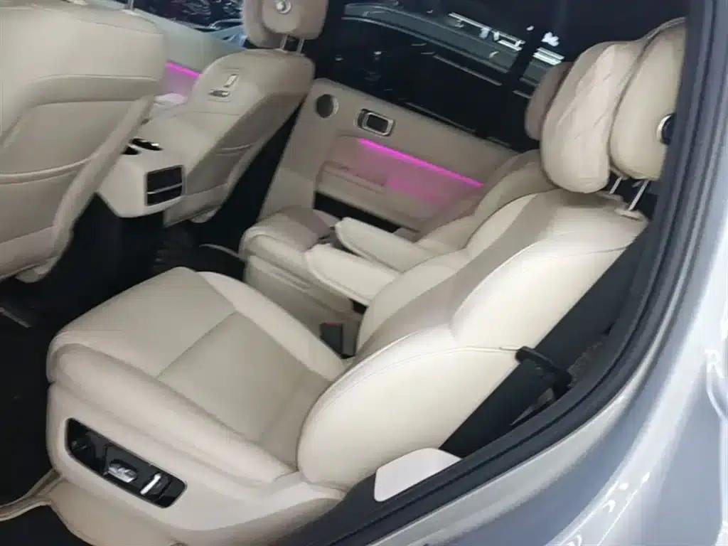 Li Auto L8 2023 Max — миниатюра 17