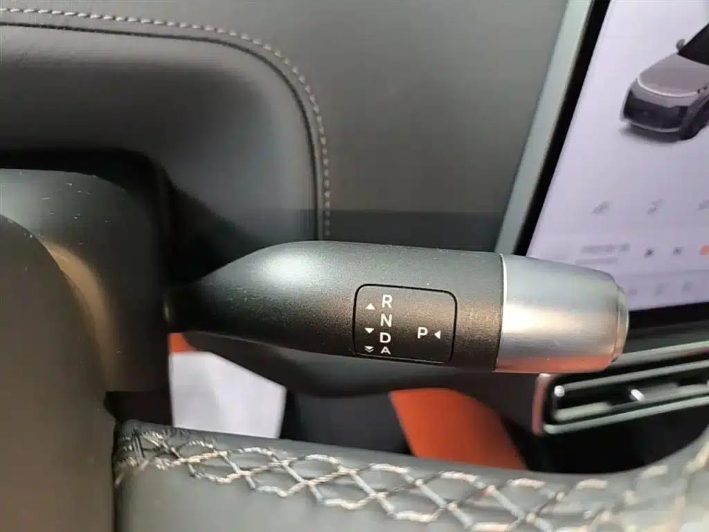 Li Auto L8 2023 Pro — миниатюра 14