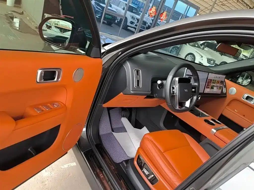 Li Auto L8 2023 Pro — миниатюра 16