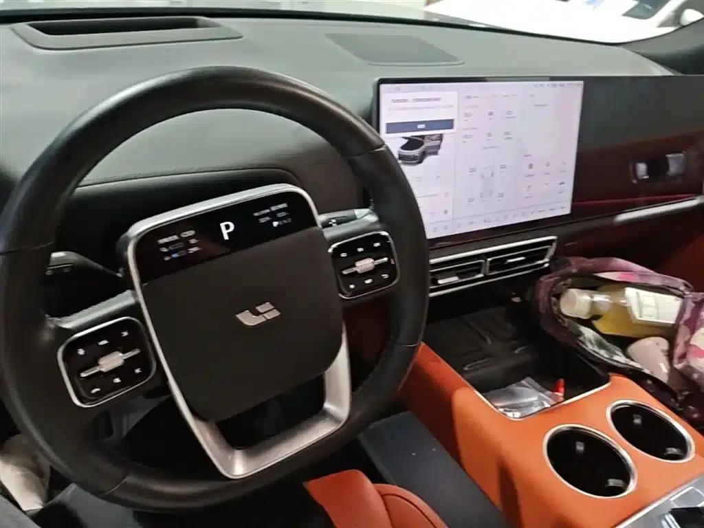 Li Auto L8 2024 Max — миниатюра 6