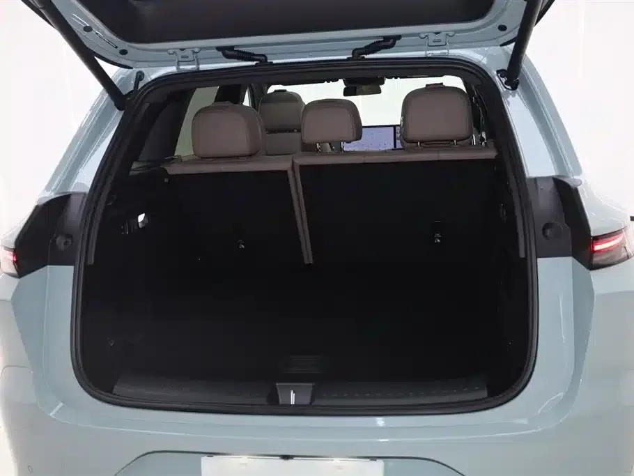 Li Auto L6 2025 Max Intelligent Renewal Edition — миниатюра 13