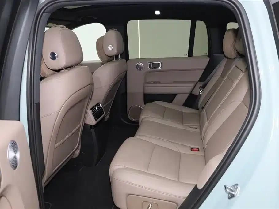 Li Auto L6 2025 Max Intelligent Renewal Edition — миниатюра 19