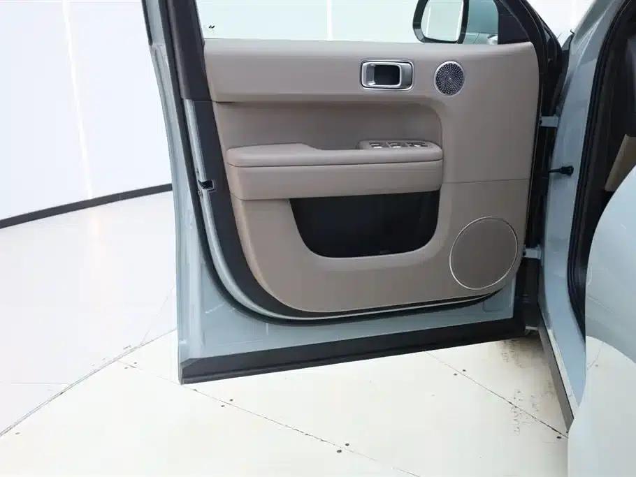 Li Auto L6 2025 Max Intelligent Renewal Edition — миниатюра 27