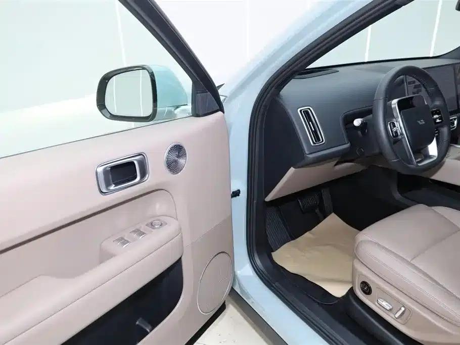 Li Auto L6 2025 Max Intelligent Renewal Edition — миниатюра 28