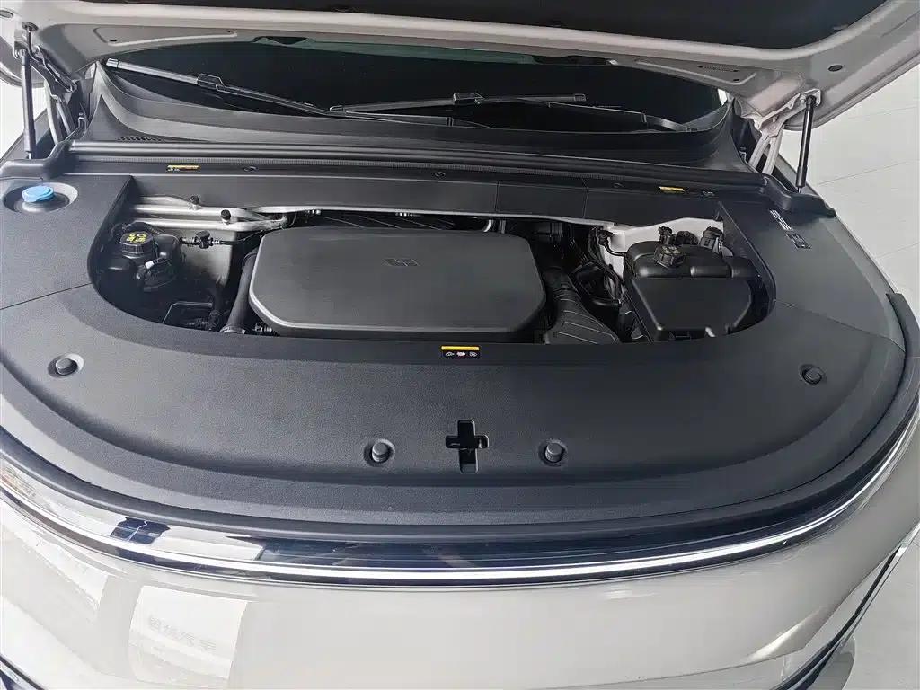 Li Auto L6 2025 Max Intelligent Renewal Edition — миниатюра 11