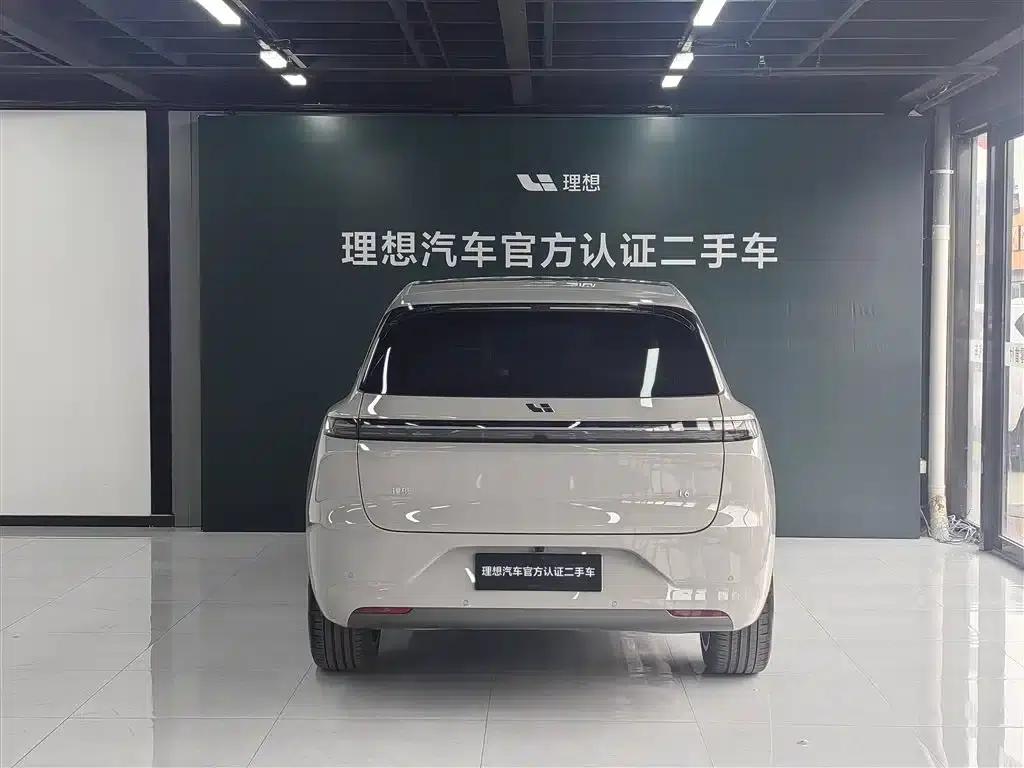 Li Auto L6 2025 Max Intelligent Renewal Edition — миниатюра 4