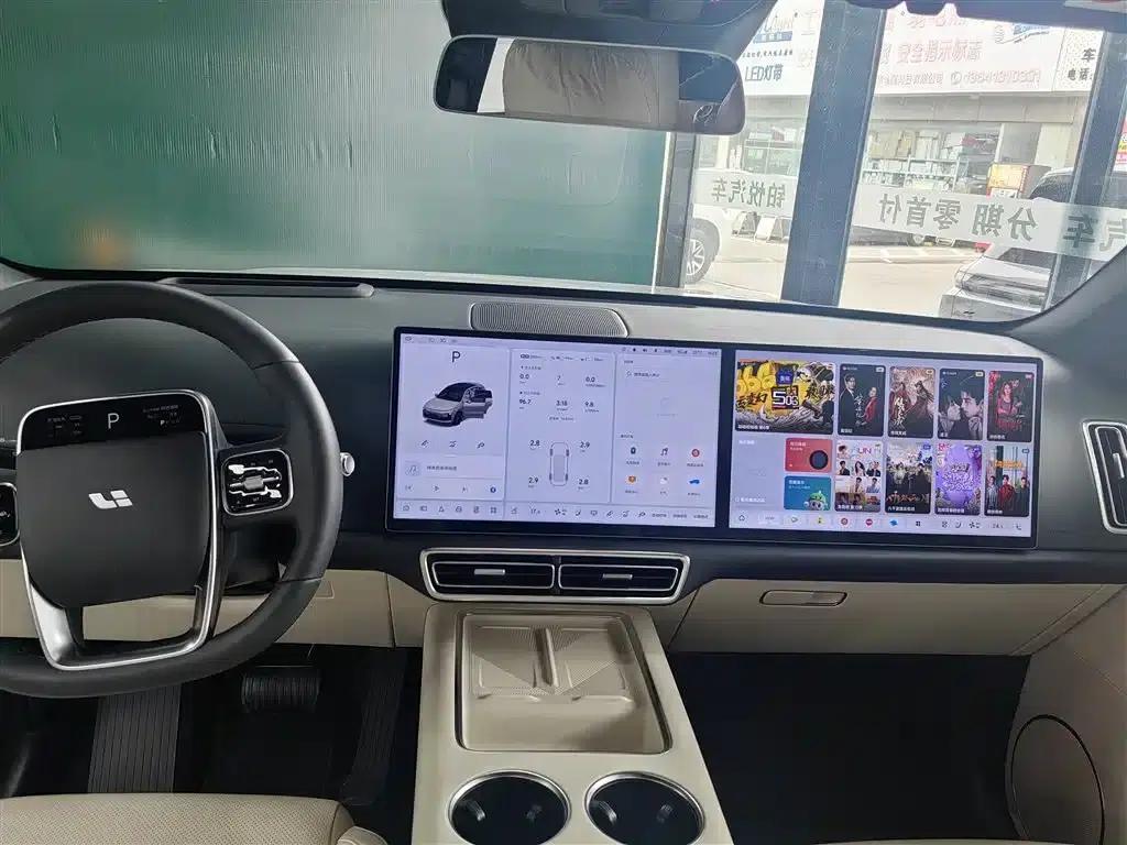 Li Auto L6 2025 Max Intelligent Renewal Edition — миниатюра 5