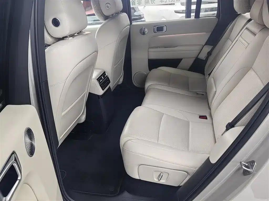 Li Auto L6 2025 Max Intelligent Renewal Edition — миниатюра 8