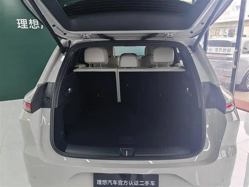 Li Auto L6 2025 Max Intelligent Renewal Edition — миниатюра 10