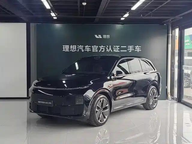 Li Auto L6 2025 Max Intelligent Renewal Edition