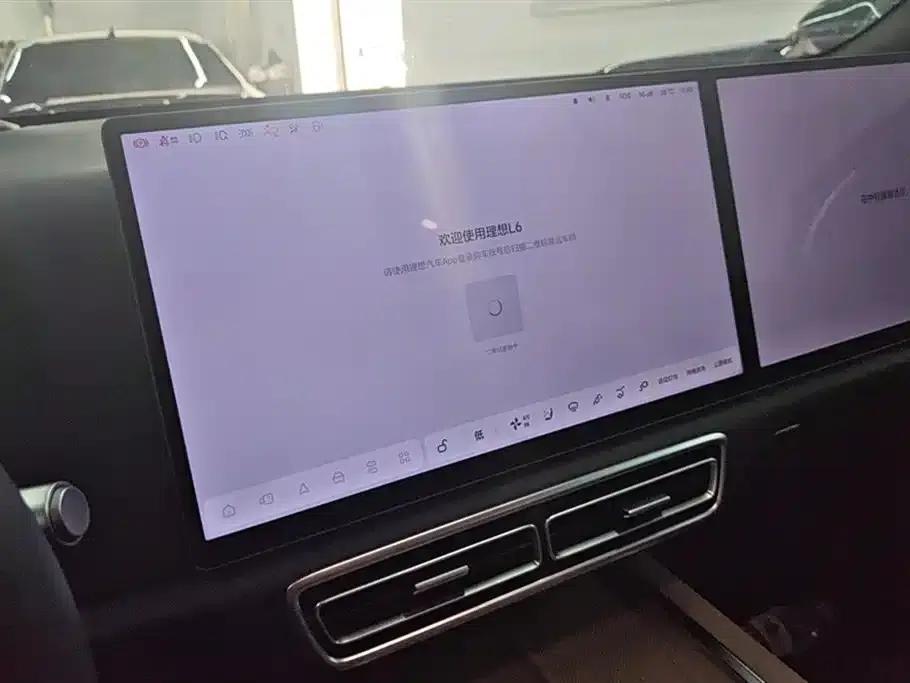 Li Auto L6 2025 Pro Smart Renewal Edition — миниатюра 13