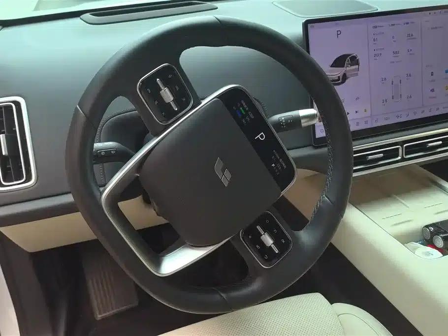 Li Auto L6 2024 Pro — миниатюра 15