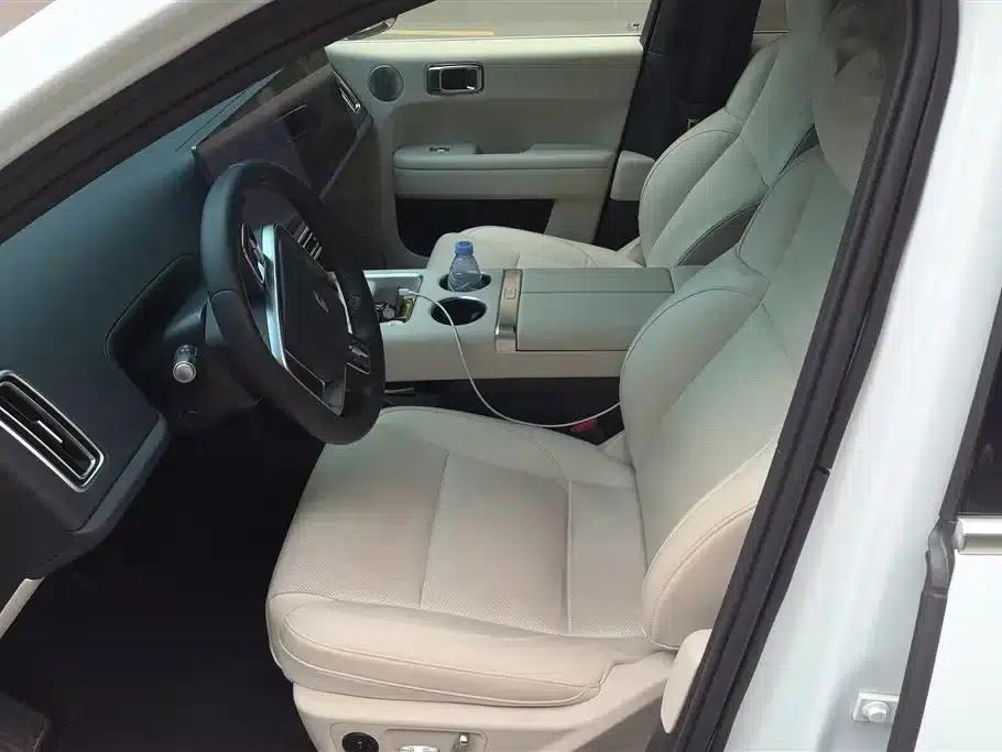 Li Auto L6 2024 Pro — миниатюра 9