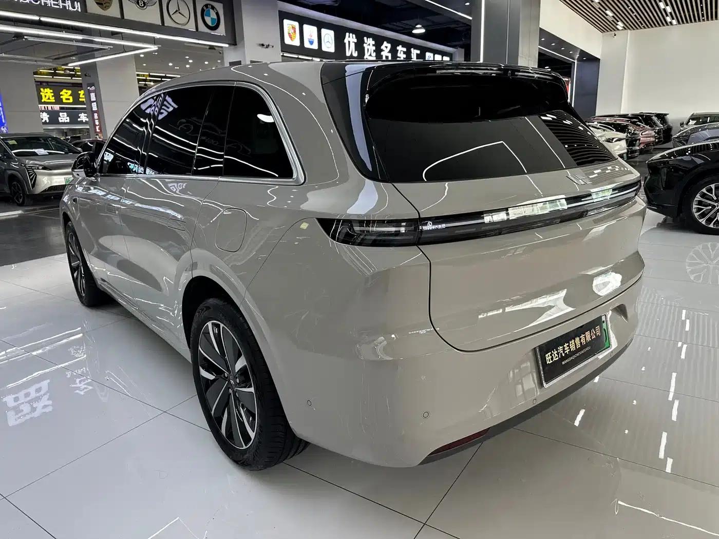 Li Auto L6 2025 Max Intelligent Renewal Edition — миниатюра 19