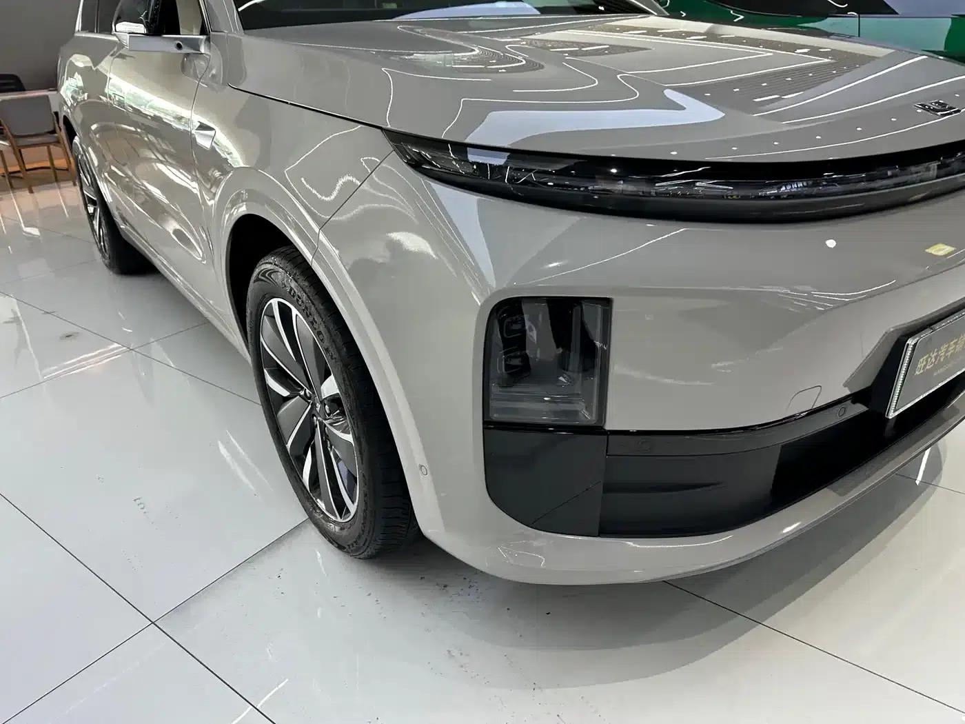 Li Auto L6 2025 Max Intelligent Renewal Edition — миниатюра 4