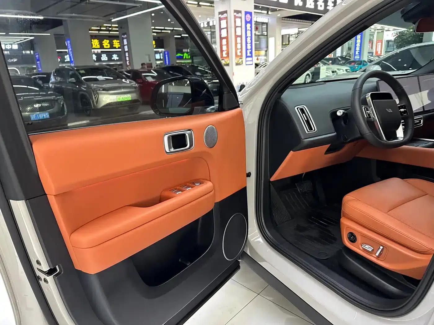 Li Auto L6 2025 Max Intelligent Renewal Edition — миниатюра 6