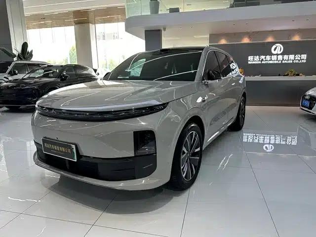 Li Auto L6 2025 Max Intelligent Renewal Edition