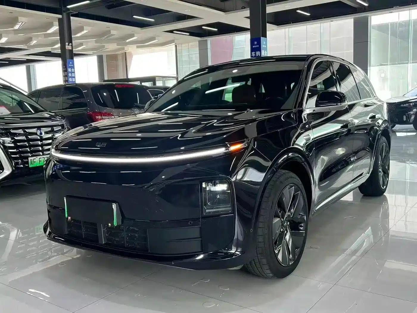 Li Auto L6 2024 Pro — миниатюра 1