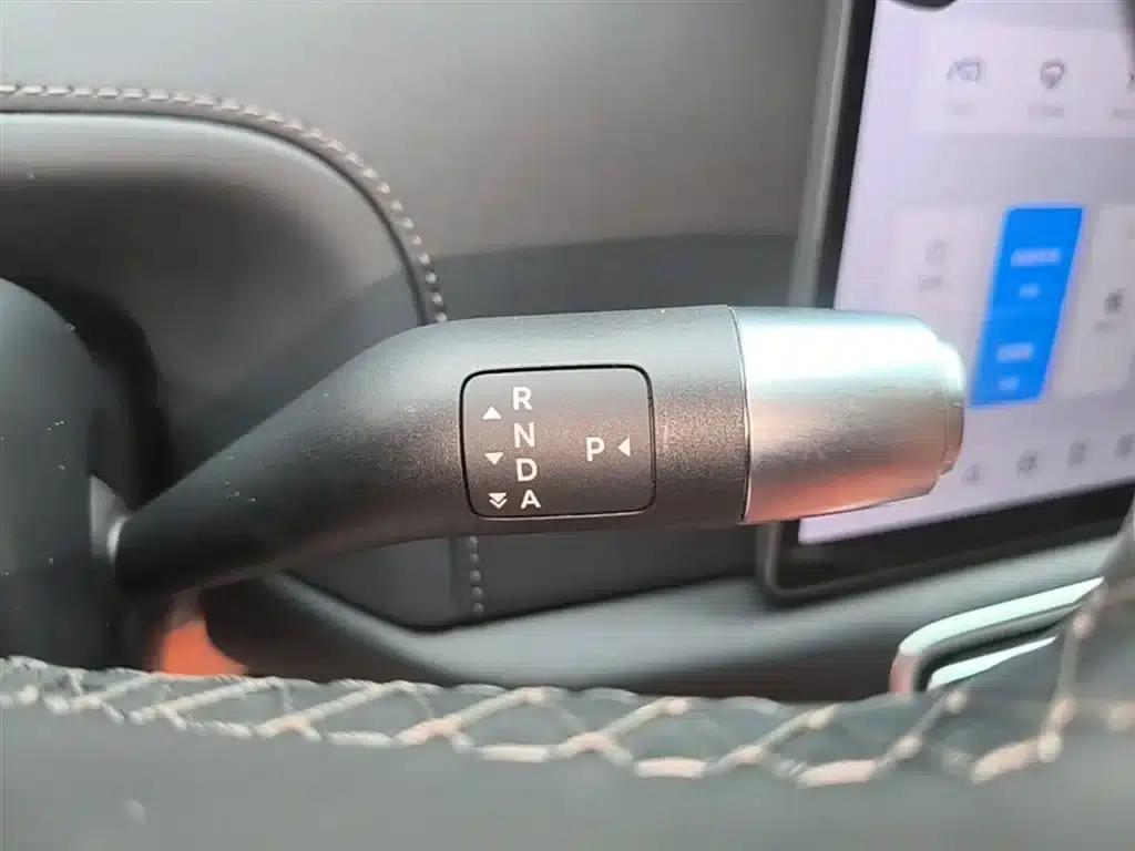 Li Auto L6 2024 Pro — миниатюра 14