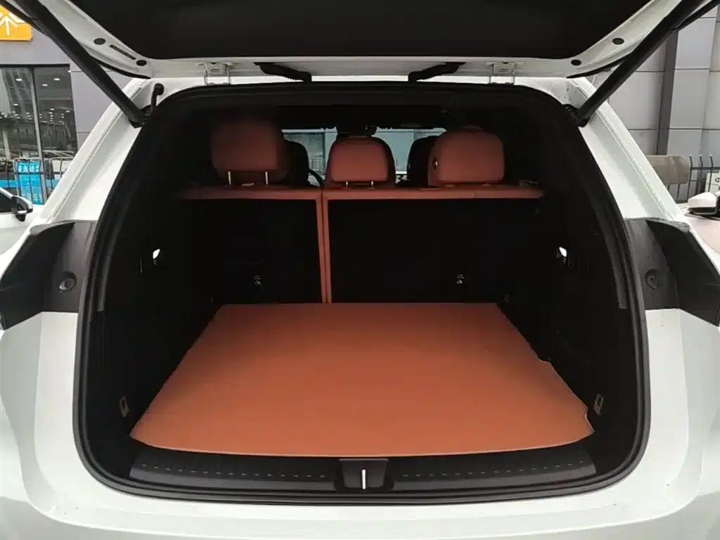 Li Auto L6 2024 Pro — миниатюра 19
