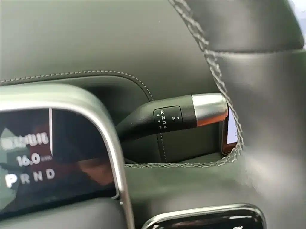 Li Auto L6 2024 Pro — миниатюра 14