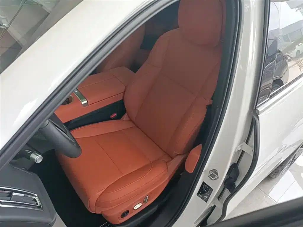 Li Auto L6 2024 Pro — миниатюра 15