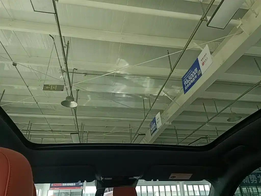 Li Auto L6 2024 Pro — миниатюра 17