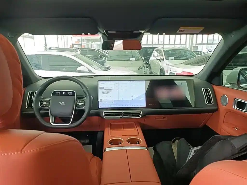 Li Auto L6 2024 Pro — миниатюра 10