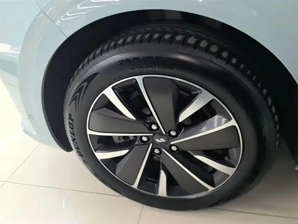 Li Auto L6 2025 Max Intelligent Renewal Edition — миниатюра 23