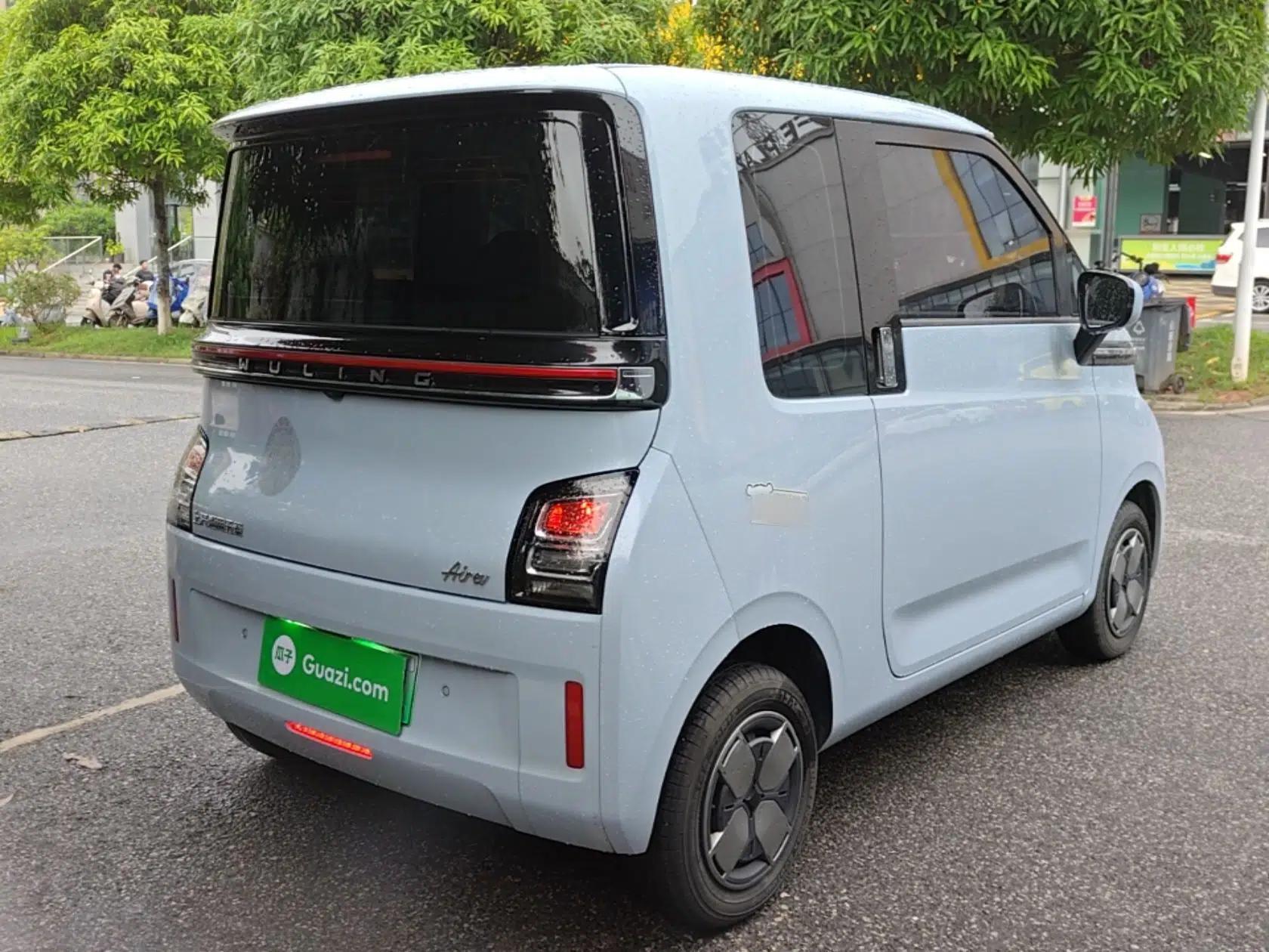 Wuling Air ev 2023 - Four Seats - Standard Edition — миниатюра 6
