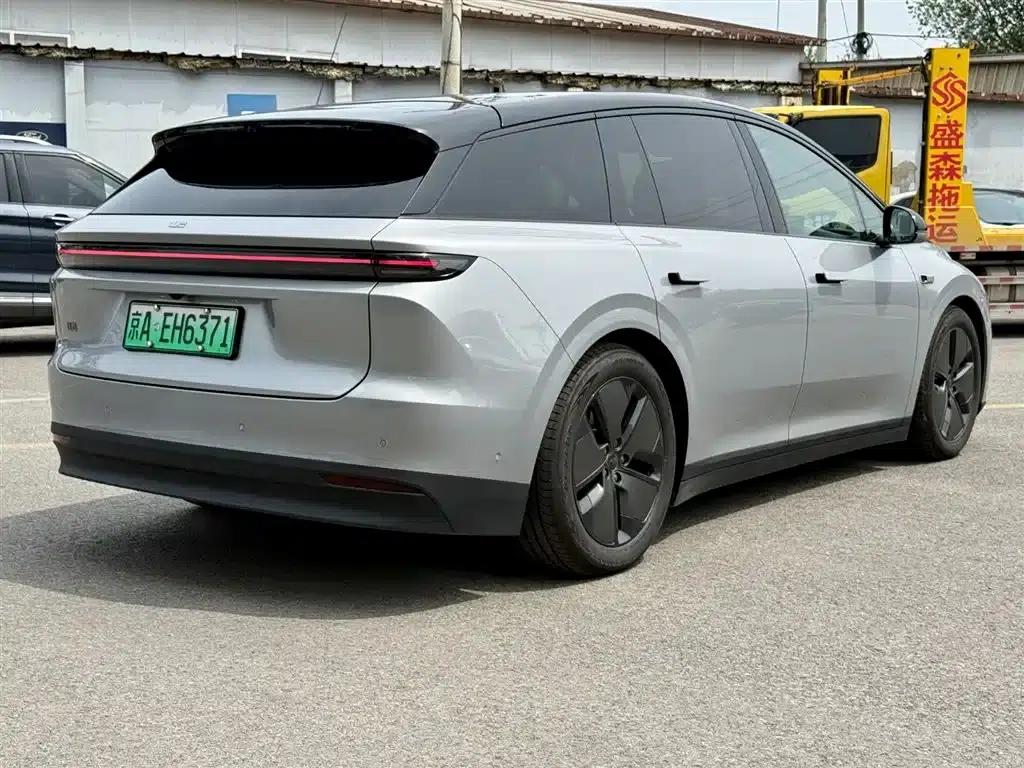 Li Auto i6 2025 Two-Wheel Drive Standard Edition — миниатюра 3
