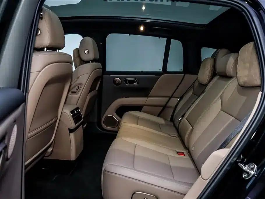Li Auto i6 2025 Two-Wheel Drive Standard Edition — миниатюра 18