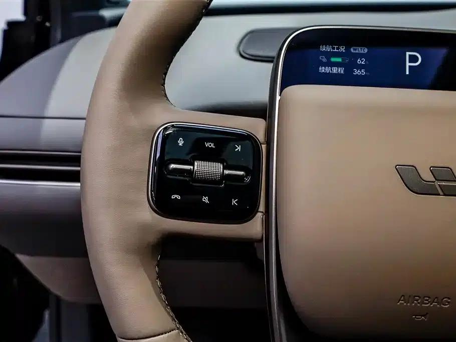 Li Auto i6 2025 Two-Wheel Drive Standard Edition — миниатюра 25