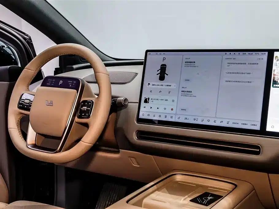 Li Auto i6 2025 Two-Wheel Drive Standard Edition — миниатюра 35