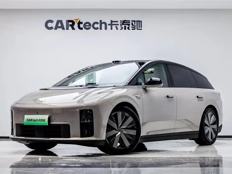 Li Auto i6 2025 Two-Wheel Drive Standard Edition — миниатюра 1