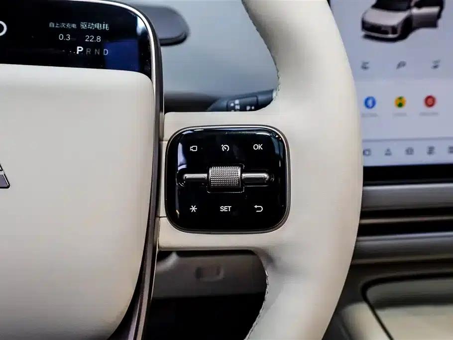 Li Auto i6 2025 Two-Wheel Drive Standard Edition — миниатюра 25