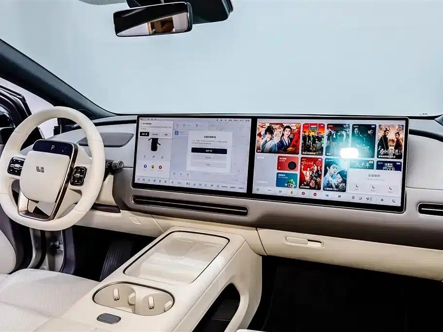 Li Auto i6 2025 Two-Wheel Drive Standard Edition — миниатюра 33