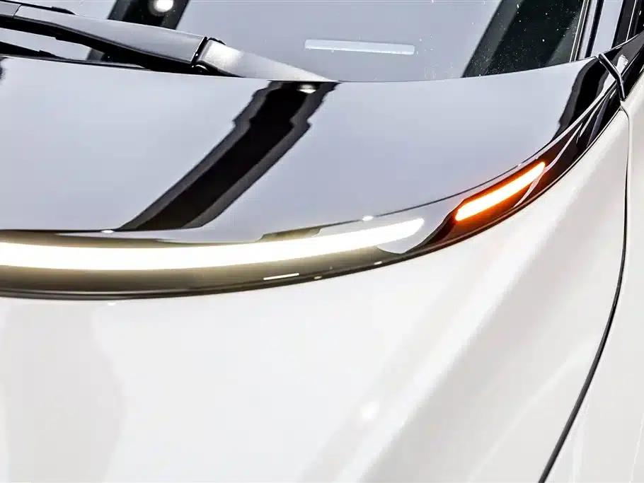 Li Auto i6 2025 Two-Wheel Drive Standard Edition — миниатюра 7